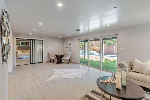 Dining room, Interior, Recessed Lighting, Wood Texture Flooring