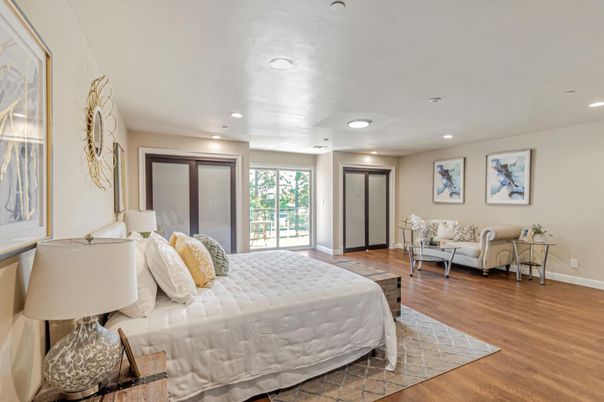 Bedroom, Interior, Recessed Lighting, Wood Texture Flooring