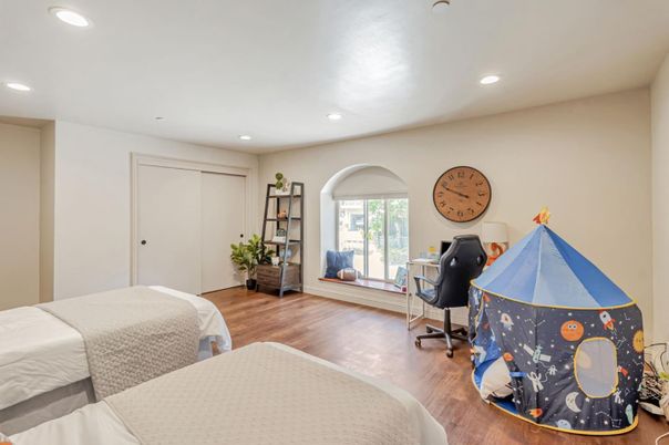Bedroom, Home Office, Interior, Recessed Lighting, Wood Texture Flooring