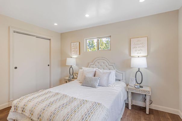Bedroom, Interior, Recessed Lighting, Wood Texture Flooring