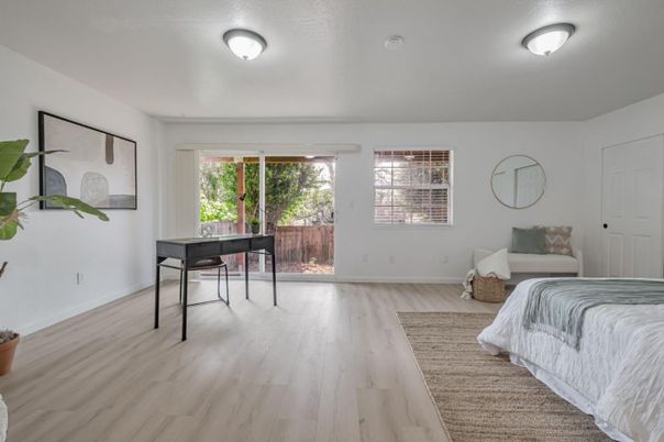 Bedroom, Home Office, Interior, Wood Texture Flooring