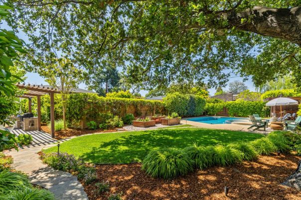 Backyard, Exterior, Pool