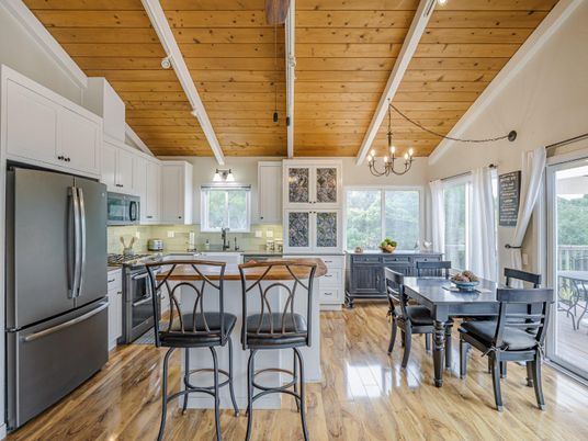 Chandelier, Dining room, Interior, Kitchen, Pendant Lights, Wooden Ceilings, Wood Texture Flooring