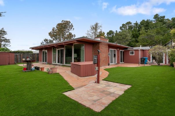 Backyard, Exterior, Hot Tub
