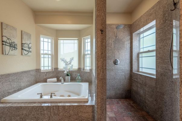 Bathroom, Interior, Recessed Lighting