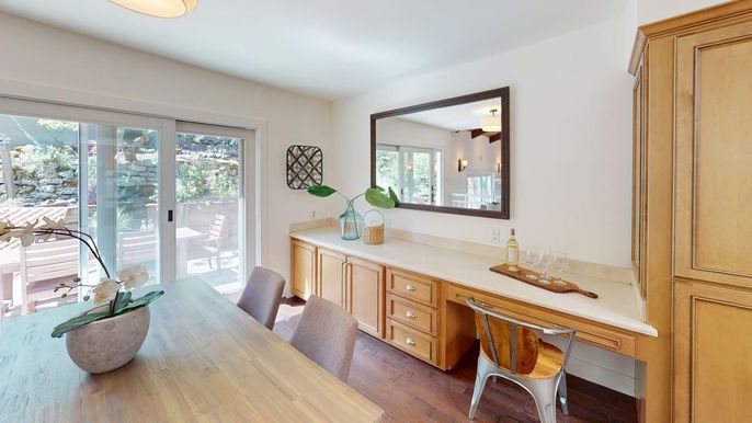 Dining room, Interior, Wood Texture Flooring