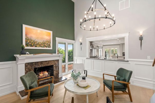 Chandelier, Fireplace, Interior, Pendant Lights, Recessed Lighting, Wood Texture Flooring