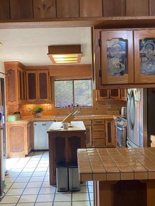Interior, Kitchen, Tile Countertops