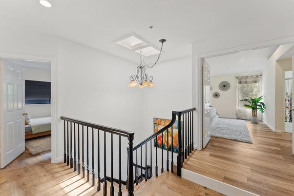 Bedroom, Interior, Pendant Lights, Recessed Lighting, Wood Texture Flooring