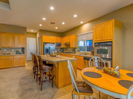 Dining room, Interior, Kitchen, Recessed Lighting, Stainless Steel Appliances