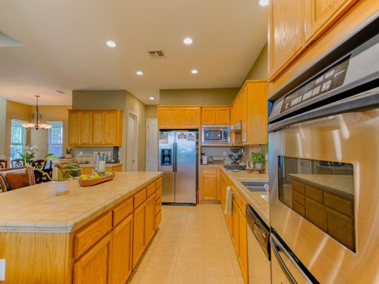 Dining room, Interior, Kitchen, Pendant Lights, Recessed Lighting, Stainless Steel Appliances, Tile Countertops