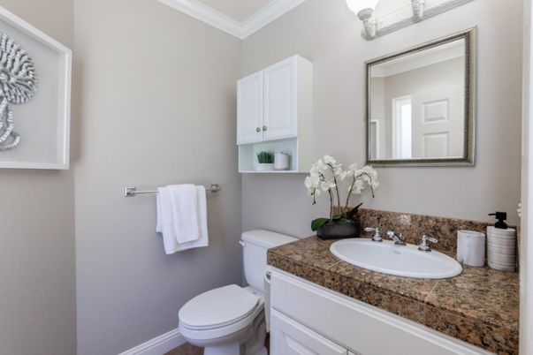 Bathroom, Interior, Tile Countertops