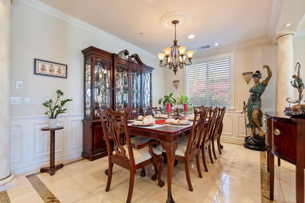 Chandelier, Dining room, Interior, Recessed Lighting