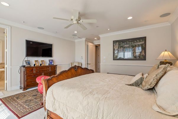Bedroom, Interior, Recessed Lighting