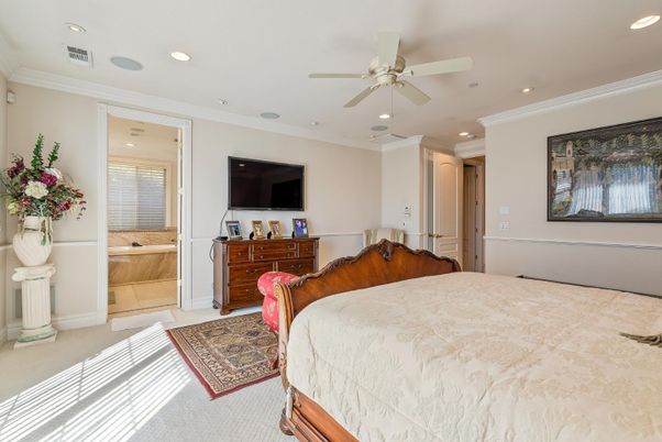 Bedroom, Interior, Recessed Lighting