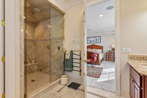 Bathroom, Bedroom, Glass Shower, Interior, Recessed Lighting