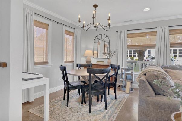 Chandelier, Dining room, Interior, Recessed Lighting