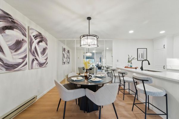 Dining room, Interior, Kitchen, Pendant Lights, Recessed Lighting, Wood Texture Flooring
