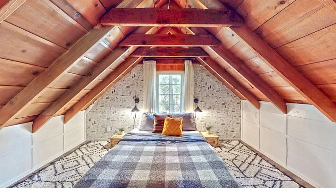 Interior, Stone Walls, Wooden Beams, Wooden Ceilings