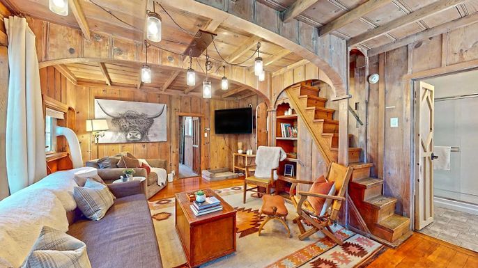 Interior, Living room, Pendant Lights, Wooden Beams, Wooden Ceilings, Wood Texture Flooring, Wooden Walls