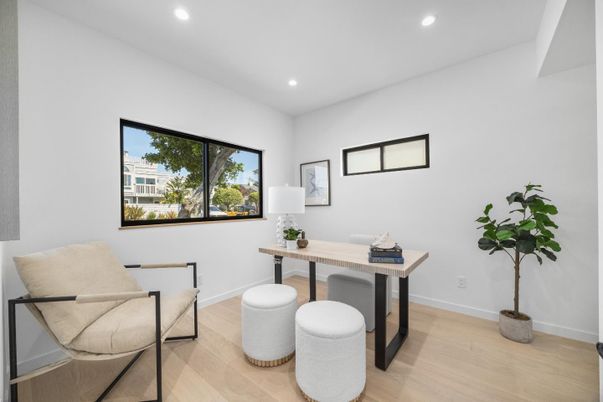 Home Office, Interior, Recessed Lighting, Wood Texture Flooring
