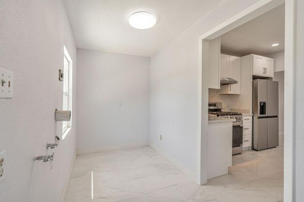 Interior, Kitchen, Marble, Recessed Lighting