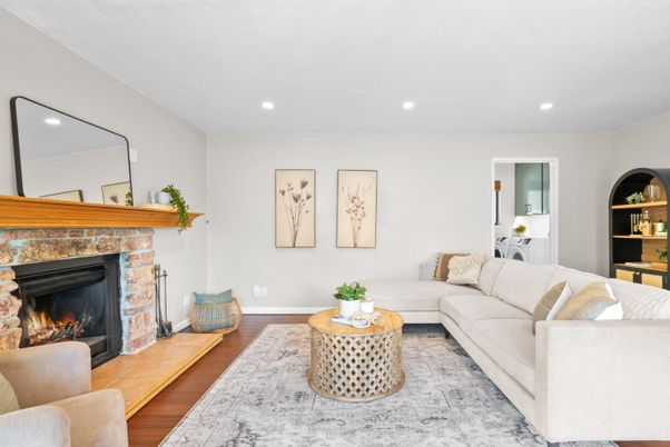 Fireplace, Interior, Living room, Recessed Lighting, Wood Texture Flooring