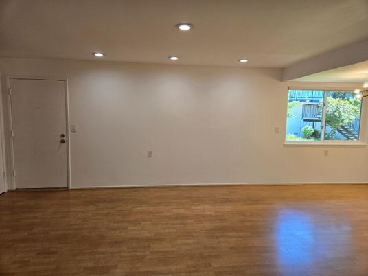 Empty room, Interior, Recessed Lighting, Wood Texture Flooring