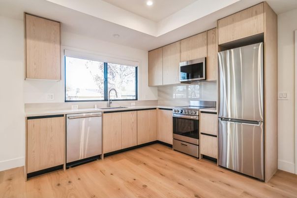 Interior, Kitchen, Recessed Lighting, Stainless Steel Appliances, Wood Texture Flooring