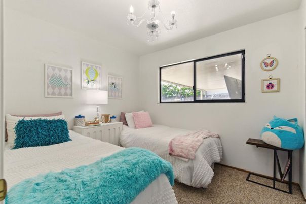 Bedroom, Chandelier, Interior
