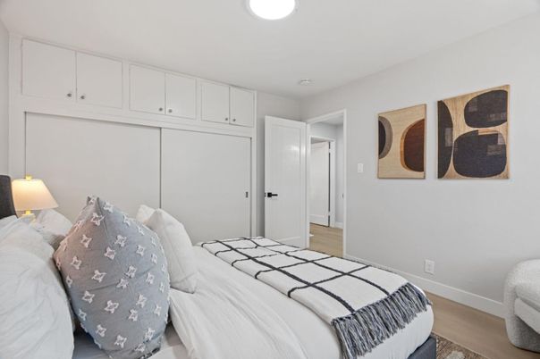Bedroom, Interior, Recessed Lighting, Wood Texture Flooring