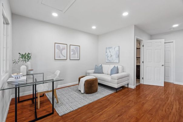 Home Office, Interior, Recessed Lighting, Wood Texture Flooring