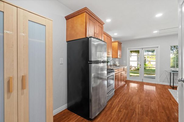 Interior, Kitchen, Recessed Lighting, Wood Texture Flooring