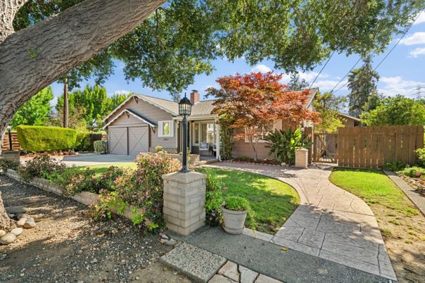 Backyard, Detached Garage, Exterior