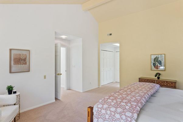Bedroom, Interior, Recessed Lighting