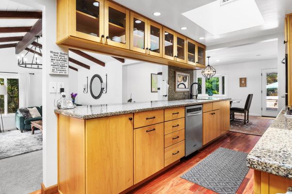 Chandelier, Dining room, Interior, Kitchen, Pendant Lights, Recessed Lighting, Wooden Beams, Wood Texture Flooring