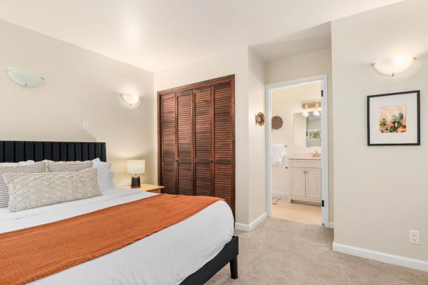 Bathroom, Bedroom, Interior