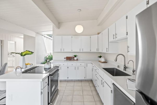 Interior, Kitchen, Pendant Lights, Stainless Steel Appliances