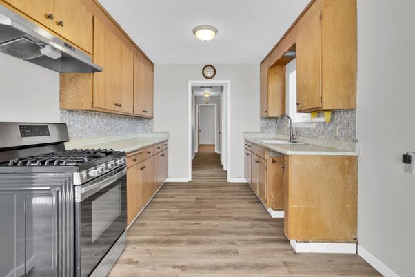 Interior, Kitchen, Stainless Steel Appliances, Wood Texture Flooring