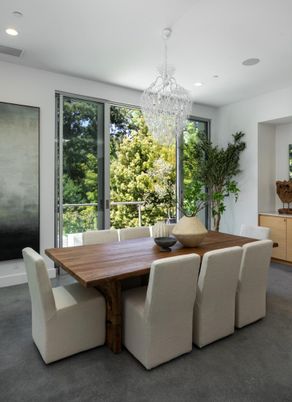 Chandelier, Dining room, Interior, Recessed Lighting