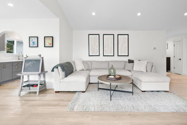 Interior, Living room, Recessed Lighting, Wood Texture Flooring
