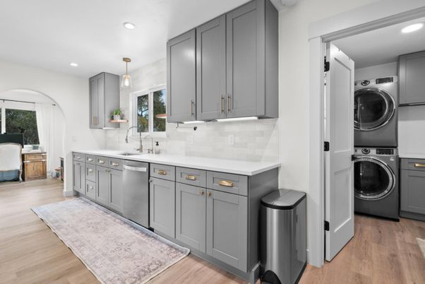 Interior, Kitchen, Pendant Lights, Recessed Lighting, Washer, Wood Texture Flooring