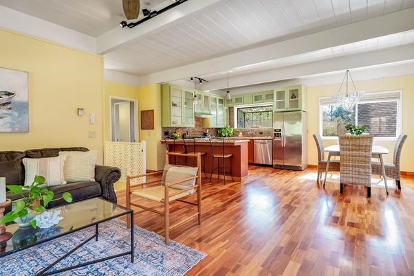 Dining room, Interior, Kitchen, Pendant Lights, Stainless Steel Appliances, Wood Texture Flooring