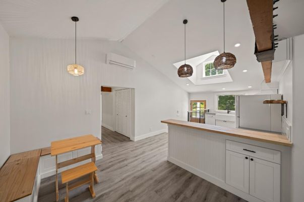 Interior, Kitchen, Pendant Lights, Recessed Lighting, Wood Texture Flooring