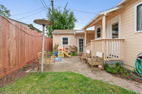 Backyard, Exterior, Playground