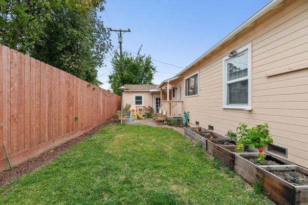 Backyard, Exterior, Playground