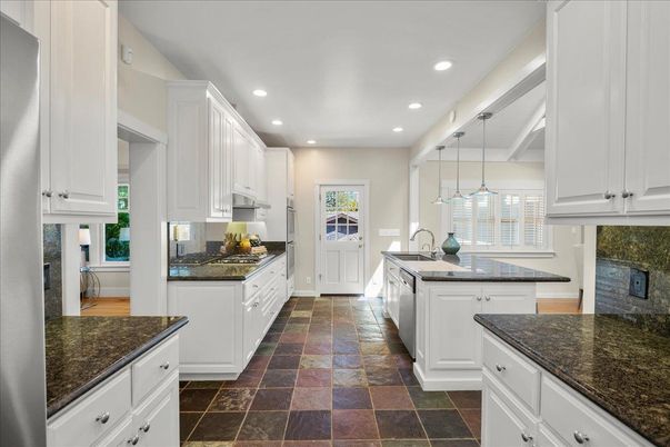 Interior, Kitchen, Pendant Lights, Recessed Lighting