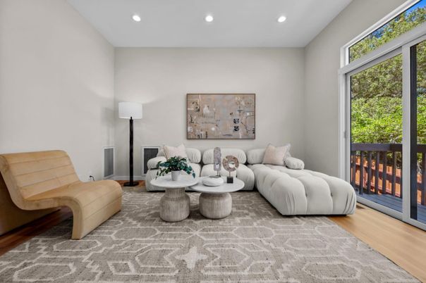 Interior, Living room, Recessed Lighting, Wood Texture Flooring