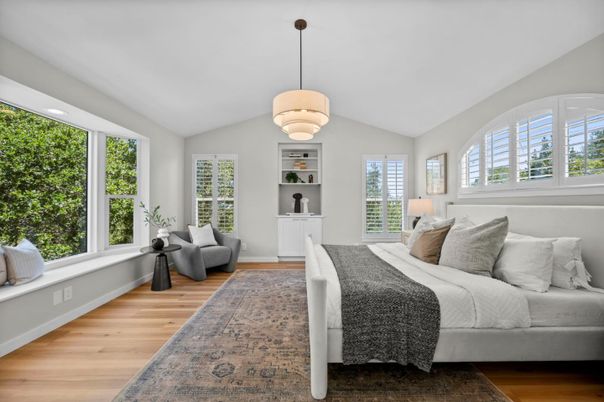 Bedroom, Interior, Pendant Lights, Wood Texture Flooring