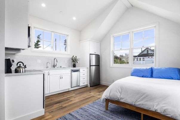 Bedroom, Interior, Kitchen, Recessed Lighting, Wood Texture Flooring